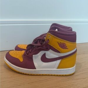 Nike Women's Burgundy and Gold High-Top Sneakers